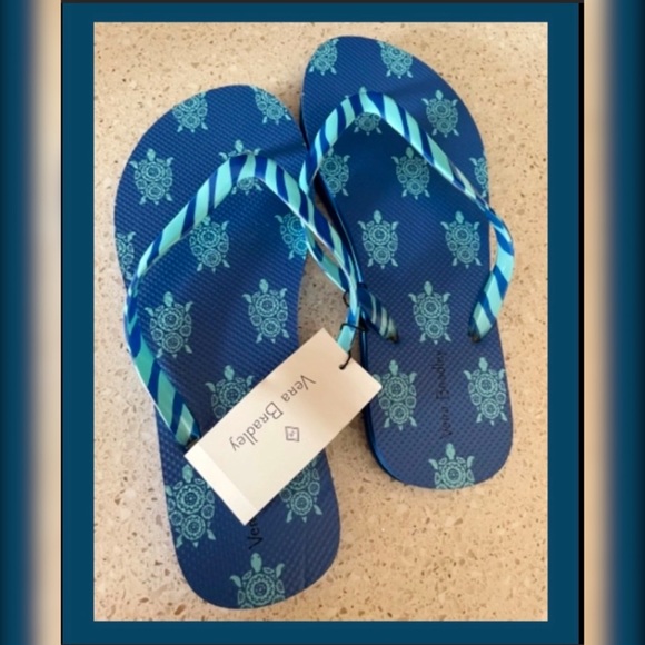 Vera Bradley Shoes - NWT Vera Bradley,BlueSeaTurtles, Flip Flops, 7-8🐢